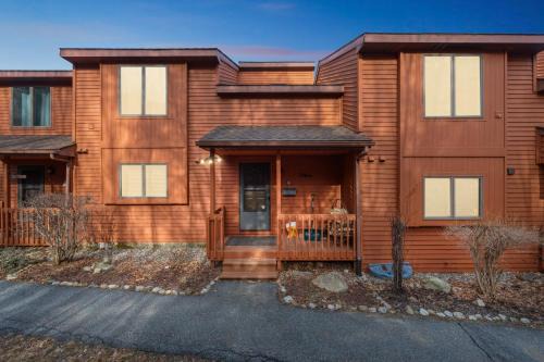 North Creek Casa | Echo 7 Building D - Retreat with Mountain Views