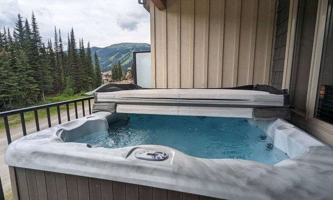 Sun Peaks Condominio | Echo Landing #37 2 Bedroom Condo