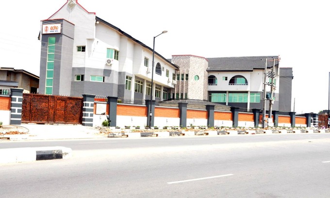 Oshodi-Isolo Hotel | Echo Spring Hotel