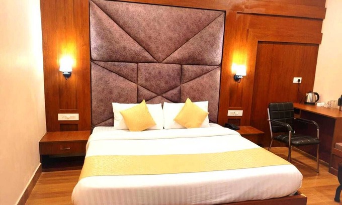 Gobind Dham Hotel | ECKO Vasudeva