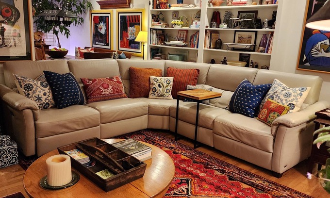 Brookline Casa | ECLECTIC ▪︎ 3 BDRM ▪︎ 3 BATH ▪︎ PATIO ▪︎ EV CHARGER ▪︎ GARAGE ▪︎ MIN TO DNTWN