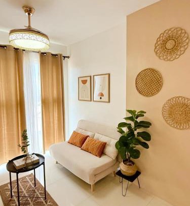 Mandaue Apartamento | Eclectic Haven at Bamboo Bay Cebu - Cozy 1Bedroom and Studio near SM City , IT Park and Ayala Mall - NO PARKING