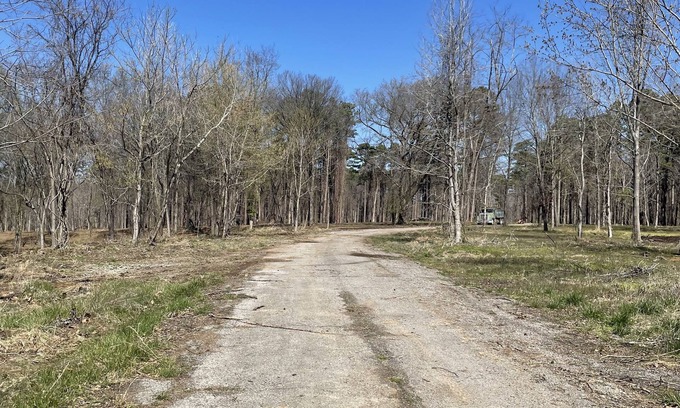Carbondale Alquiler De RV | Eclipse Campsites Available. Waterfront views