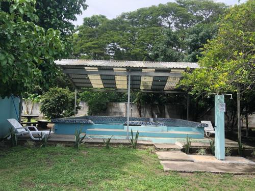 Tárcoles Casa | Eco Cabinas Familiar