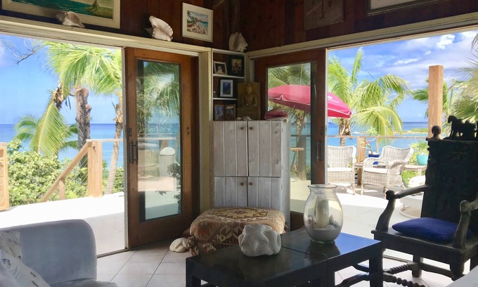 Governor's Harbour Casa | Casa ecológica frente al mar en una playa impresionante con cabaña privada