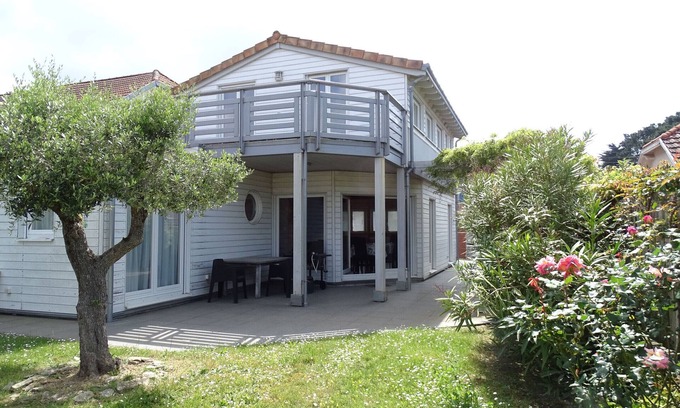 Pornic Cabaña | Casa ecológica cerca del mar con jardín y wifi