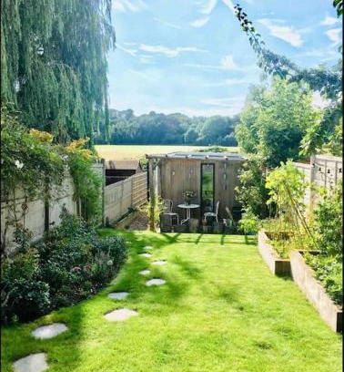 Fortis Green Apartamento | Eco lodge in tranquil setting close to Central London