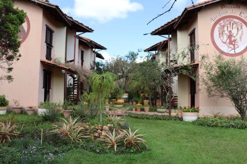 Alto Paraiso de Goias Hotel | Eco Pousada Jardim do Eden