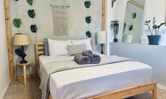 Ceiba Apartamento | Estudio Acogedor y Ecológico | Energía Solar y Naturaleza