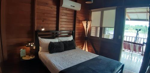El Castillo Cabina | Ecolodge Luna del Rio