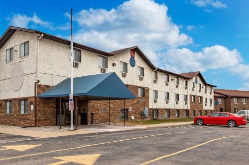 Auburn Hotel | Econo Lodge Inn & Suites Auburn