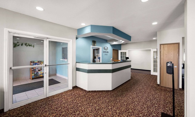 Mesquite Hotel | Econo Lodge Inn & Suites Mesquite - Dallas East