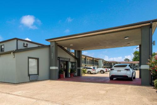 Lake Charles Cabina | Econo Lodge Lake Charles University Area