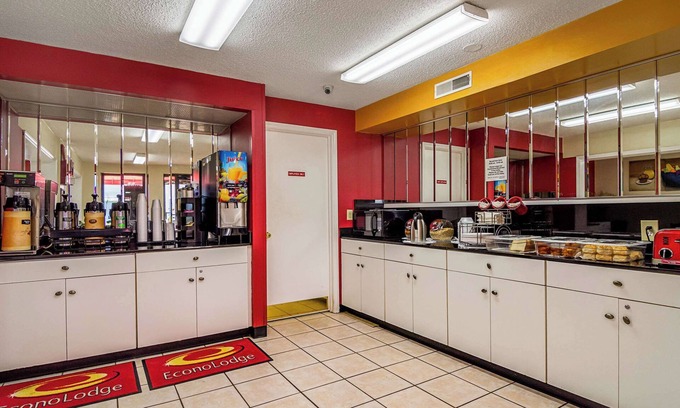 Durham Hotel | Econo Lodge Research Triangle Park