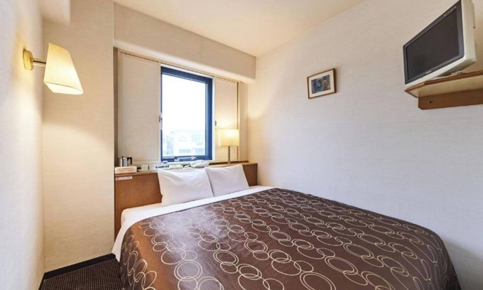 Urayasu Hotel | Economy Double Smoking Welcome drink and VOD vie / Urayasu Chiba