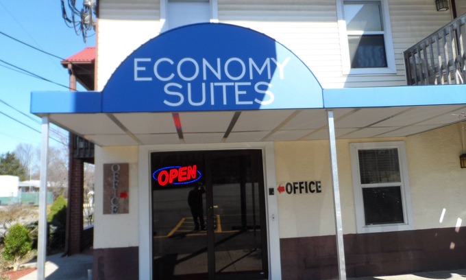 Muldraugh Hotel | Economy Suites