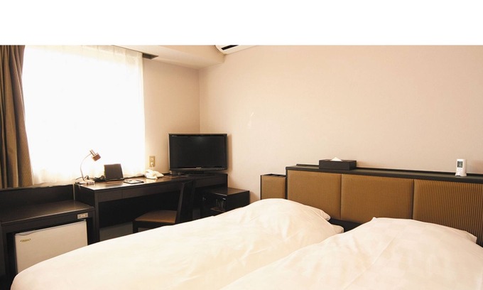 Nagahama Casa | Economy Twin Room without meals plan Biwaichi / Nagahama Shiga
