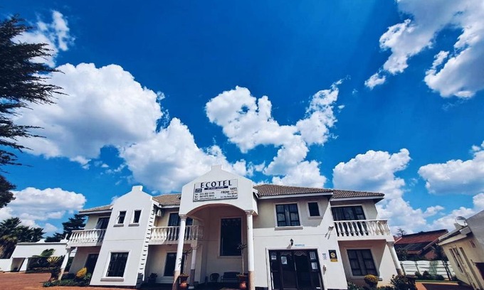 Germiston Casa | Ecotel OR Tambo Airport
