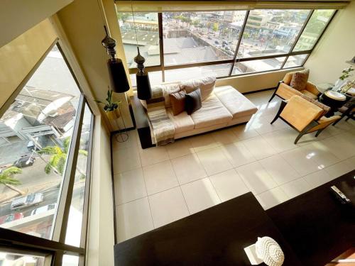 Simon Bolivar Apartamento | Ecuabook OmniHospital Torre Sol 702