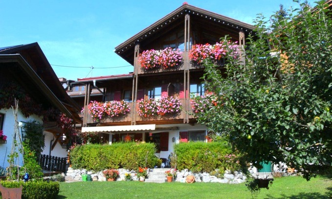 Vorderhindelang Apartamento | Edelweiss vacation apartment with south-facing balcony - Ferienwohnungen Haas