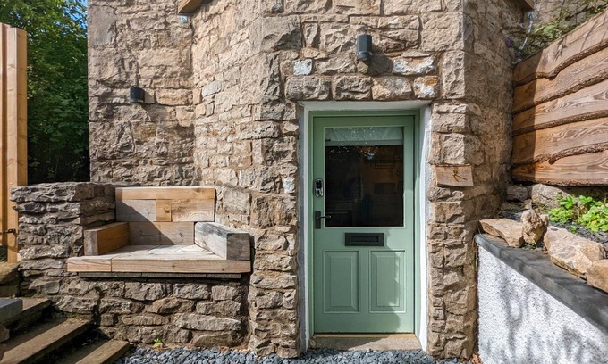 Kendal Apartamento | Eden Escape - Comfy Apartment Quiet Neighbourhood