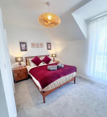 Birmingham Casa | Eden Gateway full equipment brand new bright and modern En-suite Double bedroom - room 3 near city centre