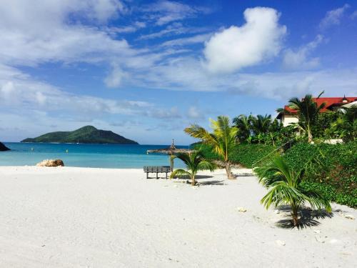 Mahe Island Apartamento | Eden Island P238A13 Lux Apartment