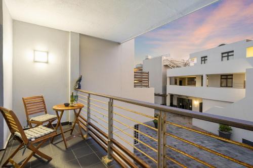 Big Bay Apartamento | Eden on the Bay 150 by Host Agents