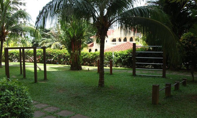 Batu Ferringhi Condominio | Eden Seaview Condominium II