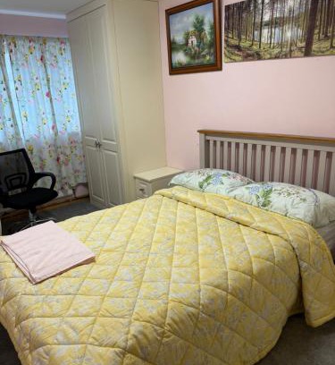 Bishop's Cleeve Casa | Edgecote