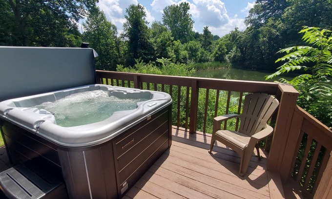 Rockbridge Cabina | Edgewater Escape A-frame Cabin (Hocking Hills Area)