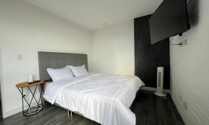 El Tesoro Apartamento | Edificio Oslo 903 2 Beds, 250 mbps Wifi, Breathtaking View