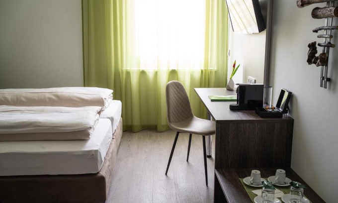 Graz-Straßgang Hotel | eee Hotel Graz