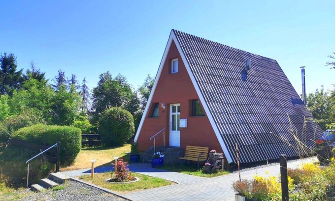 Dockweiler Casa | Eifelferienhaus Wald- und Wiesenblick - 4-bett-ferienhaus Dusche/wc, 2 Schlafräume