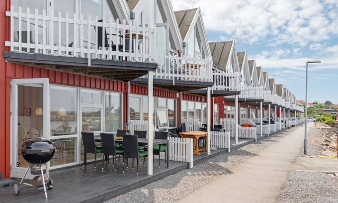 Hasle Casa | "Eija" - 5m from the sea by Interhome