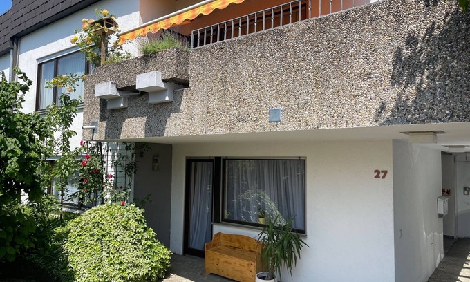 Notzingen Casa | Ein Zimmer Apartment mit Terrasse in Ruhiger Lage