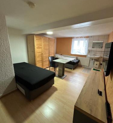 Brombachtal Casa | Einfache Schlafmöglichkeit mit Gemeinschaftsküche und Bad