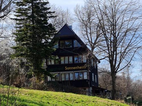Dettingen unter Teck Apartamento | Einssein-Bergfried