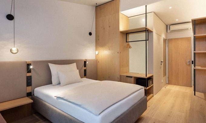 Wagerberg Casa | Einzelzimmer mit Balkon - Quellenhotel Heiltherme Bad Waltersdorf
