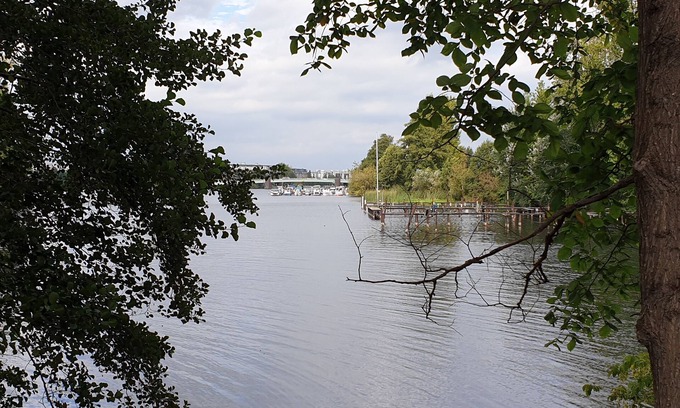 Spandau Apartamento | Eiswerder - island apartment in the Havel modern with balcony