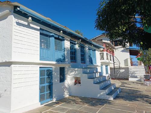 Almora Casa | Eja Homestay Falsima
