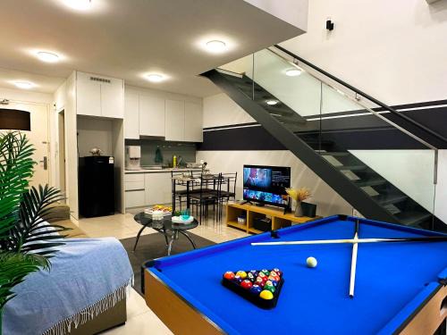 Taman Mutiara Apartamento | EkoCheras Snooker Pool JD #Balcony #4Pax #AboveMall #FreeCarPark