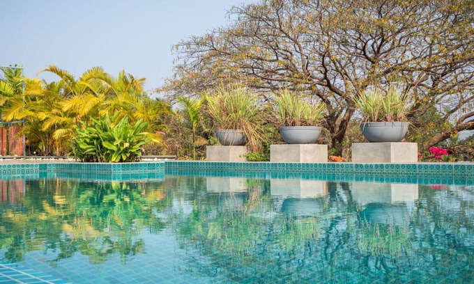 Nerul Apartamento | El Arbol by Hireavilla-2br w Rooftop Pool in Nerul