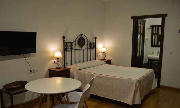 Montemayor Apartamento | EL ARCO TOURIST CORDOBA