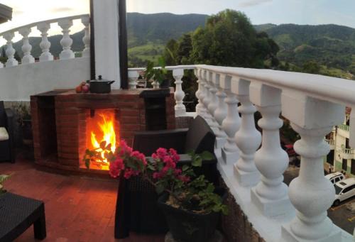 Medellin Apartamento | El Balcón De Las Montañas
