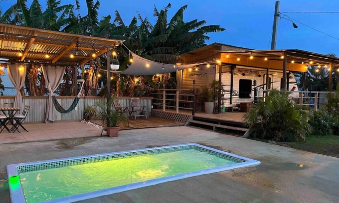 Aguacate Casa | El Camper - Your Cozy Retreat in Aguadilla