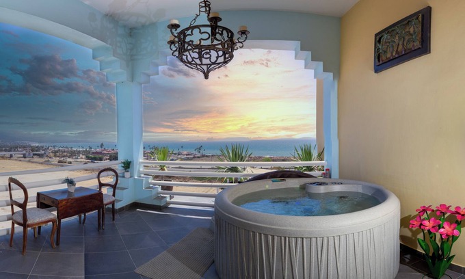 Playas de Rosarito Hotel | El Capitan Resort