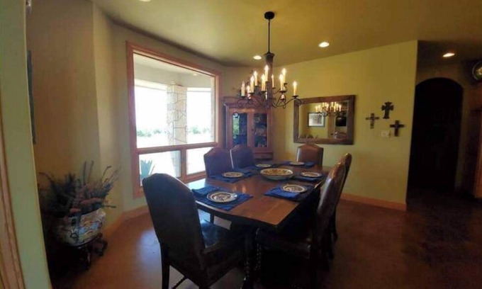 Mountain Home Casa | El Casa Vista on Twisted Sister 336