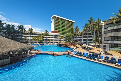 Zona Dorada Hotel | El Cid El Moro Beach