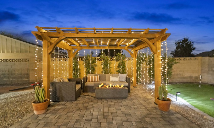Meyer Park Casa | El Descanso in Meyer Park - Heated Pool